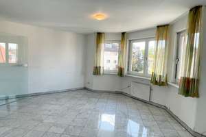 *** 5 Zi. Maisonette-Wohnung mit Aufzug und Balkon *** – Urachstraße x, 70190 Ostheim, Stuttgart – Vorschaubild 6
