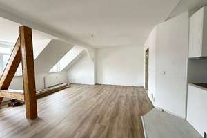 "Frisch sanierte 5-Raum-DGWohnung mit 2 Bädern, 2 Balkonen und Einbauküche" – Jahnstraße 48, 9126 Lutherviertel, Chemnitz – Vorschaubild 7