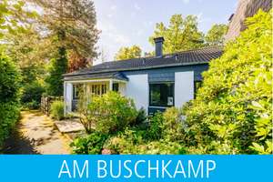 Licht, Raum und Lebensqualität - Großzügige Bungalow-Doppelhaushälfte mit Kamin und schönem Garten