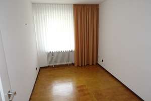 D-Heerdt: Erbpacht, Reihenmittelhaus, EBK, Sonnengarten, Garage & Stellplatz – PROVISIONSFREI – Die vollständige Adresse der Immobilie erhältst du vom Anbieter., 40549 Heerdt, Düsseldorf – Vorschaubild 15