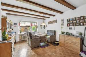 Großzügiges Haus mit vielseitigen Nutzungsmöglichkeiten und großem Garten in ruhiger Lage – Rosenheim (Kreis) – Vorschaubild 7