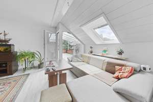 Schöne helle Terrassenwohnung mit Ausblick!