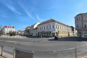 Viel Platz für den Alltag in dieser 8-Zimmer-Wohnung in Fürstenwalde