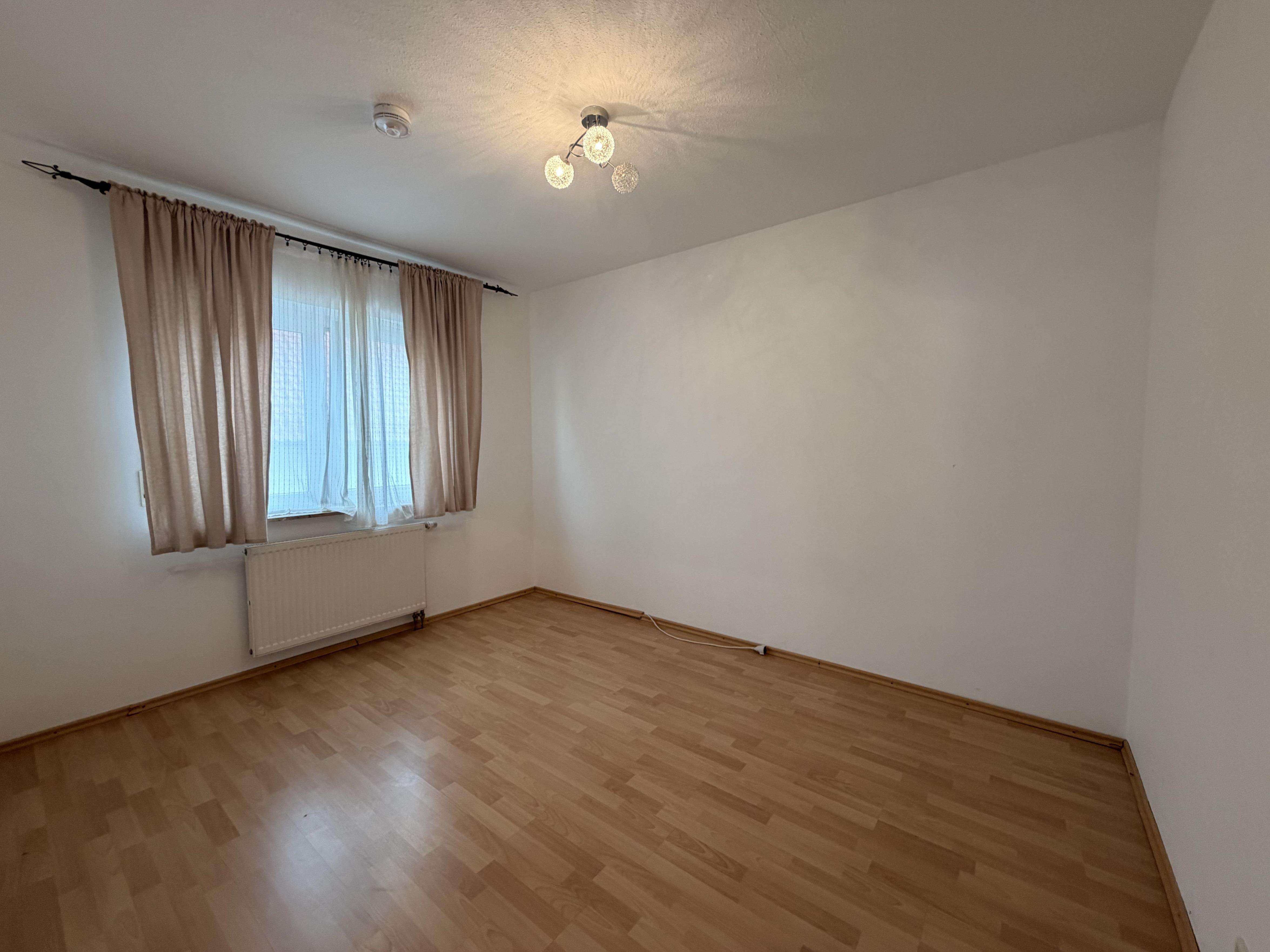 Immobilie in Lautertal - Helle Eigentumswohnung mit Balkon, Abendsonne & zwei Stellplätzen  - Bild 7