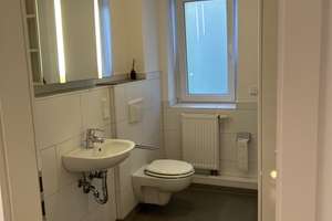 Schöne, geräumige 3 Zimmer Wohnung mit großem Südwestbalkon in Darmstadt – Die vollständige Adresse der Immobilie erhältst du vom Anbieter., 64295 Darmstadt-West, Darmstadt – Vorschaubild 10