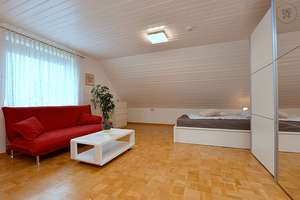 Sehr schön möblierte Wohnung in ruhiger und dennoch zentraler Lage in Rutesheim – Die vollständige Adresse der Immobilie erhältst du vom Anbieter., 71277 Rutesheim – Vorschaubild 5