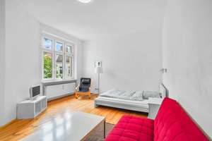 Lichtdurchflutete Altbauwohnung mit besonderer Raumwirkung – Die vollständige Adresse der Immobilie erhältst du vom Anbieter., 12049 Neukölln (Ortsteil), Berlin – Vorschaubild 1