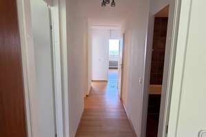 Wohnen mit Charakter: Großzügige 5-Zimmer-Wohnung in Heidelberg – Mombertplatz 31, 69126 Emmertsgrund, Heidelberg – Vorschaubild 5