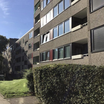 Ansprechende und geräumige 3-Zimmer-Wohnung mit wunderschönem Balkon!