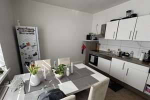 schöne 3 Zimmer Wohnung in der Curie Siedlung