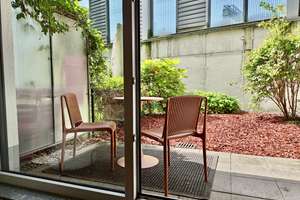 Helle, vollmöblierte 1-Zimmer-Wohnung mit exklusiver Terrasse & Garten in Köln-Neustadt-Süd – Pfälzer Strasse 1H, 50677 Neustadt/Süd, Köln – Vorschaubild 4