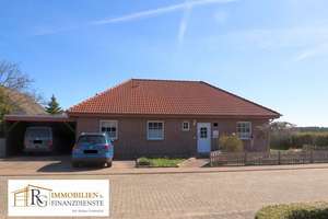 Ankommen & wohlfühlen! Gemütlicher Bungalow (barrierefrei) mit traumhaftem Garten in Feldrandlage – Die vollständige Adresse der Immobilie erhältst du vom Anbieter., 38524 Sassenburg – Vorschaubild 1