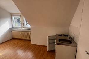 Gepflegte 1 Zi .-Wohnung im DG mit Küchenzeile und Kellerraum in 70469 Stgt.-Feuerbach, WM: 455€ – Feuerbacher Talstr. 59, 70469 Feuerbacher Tal, Stuttgart – Vorschaubild 17