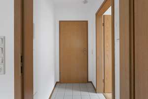 Kompakte 2-Zimmer-Wohnung mit neuer Heizung und zwei TG-Stellplätzen – Unterer Grasweg 63, 85055 Nordost, Ingolstadt – Vorschaubild 12