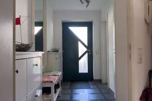 Charmantes Mehrgenerationenhaus mit separatem Büro-/Praxisraum – Die vollständige Adresse der Immobilie erhältst du vom Anbieter., 86956 Schongau – Vorschaubild 2