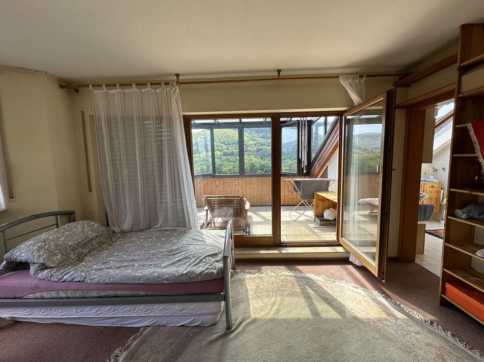 großes Zimmer OG