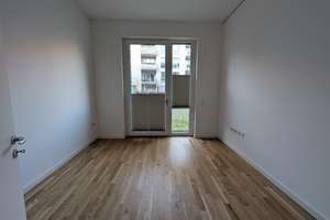 Moderne 3-Zimmer-Wohnung mit Terrasse und EBK in Hannover – Constantinstraße 40, 30177 List, Hannover – Vorschaubild 5