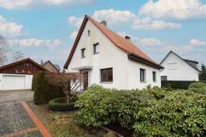 Gestaltbares Zuhause in Ratzeburg: EFH mit Renovierungsbedarf in Ratzeburg – Herzogtum Lauenburg (Kreis) – Vorschaubild 1
