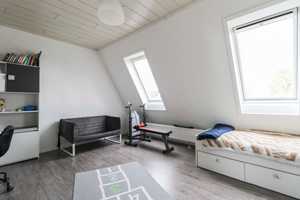 Ein echtes Platzwunder! Reihenhausidyll mit 5 Schlafzimmern und Garten sucht Familie – Delmenhorst – Vorschaubild 9