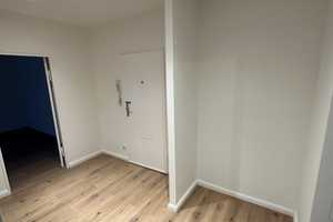 Wunderschöne 2 Raum-Wohnung im Herzen Buckows sucht neuen Mieter *KEIN ABSTAND* – Rufacher Weg 7, 12349 Berlin – Vorschaubild 1