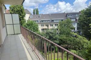🏡 Einziehen & wohlfühlen: Attraktive 3,5-Zimmer-Wohnung mit Balkon, EBK & Stellplatz – 40239 Düsseltal, Düsseldorf – Vorschaubild 4