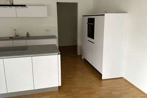 Stilvolle 3,5-EG-Wohnung mit gehobener Innenausstattung & EBK in Neu-Ulm/Reutti – Am Pfarrgarten 19, 89233 Neu-Ulm – Vorschaubild 4