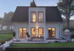 Terrassenansicht mit Erker Som