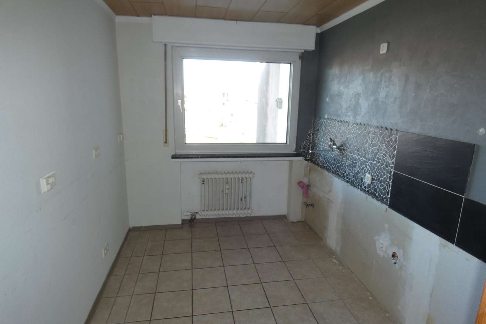 Immobilie in Issum - Gelegenheit in Issum: Saniertes 1-2 Familienhaus, flexibel nutzbar mit Garage, Keller u. Garten - Bild 4