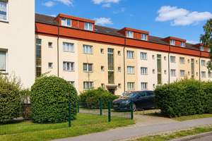 Gut geschnittene 2-Zimmer-Wohnung mit Loggia in ruhiger Wohnstraße – vermietet – Die vollständige Adresse der Immobilie erhältst du vom Anbieter., 13403 Reinickendorf (Ortsteil), Berlin – Vorschaubild 2