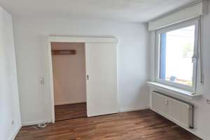 3-FH inkl. schönem Garten und 2 leerstehenden Wohnungen in attraktiver Lage – Die vollständige Adresse der Immobilie erhältst du vom Anbieter., 50739 Longerich, Köln – Vorschaubild 12