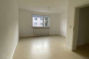 Ruhig gelegene 2-Zimmerwohnung mit Balkon – Engelbert-Wüster-Weg 106, 42369 Ronsdorf, Wuppertal – Vorschaubild 1
