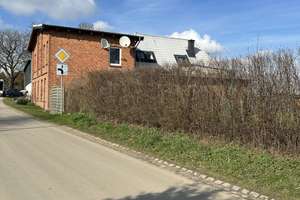 RESERVIERT !!Gr. Wohnhaus (4 WG )mit Pferdestall Grdst. 2215 m²+ 1,59 ha Pachtwiese in Wölschendorf – Die vollständige Adresse der Immobilie erhältst du vom Anbieter., 23936 Grevesmühlen – Vorschaubild 71