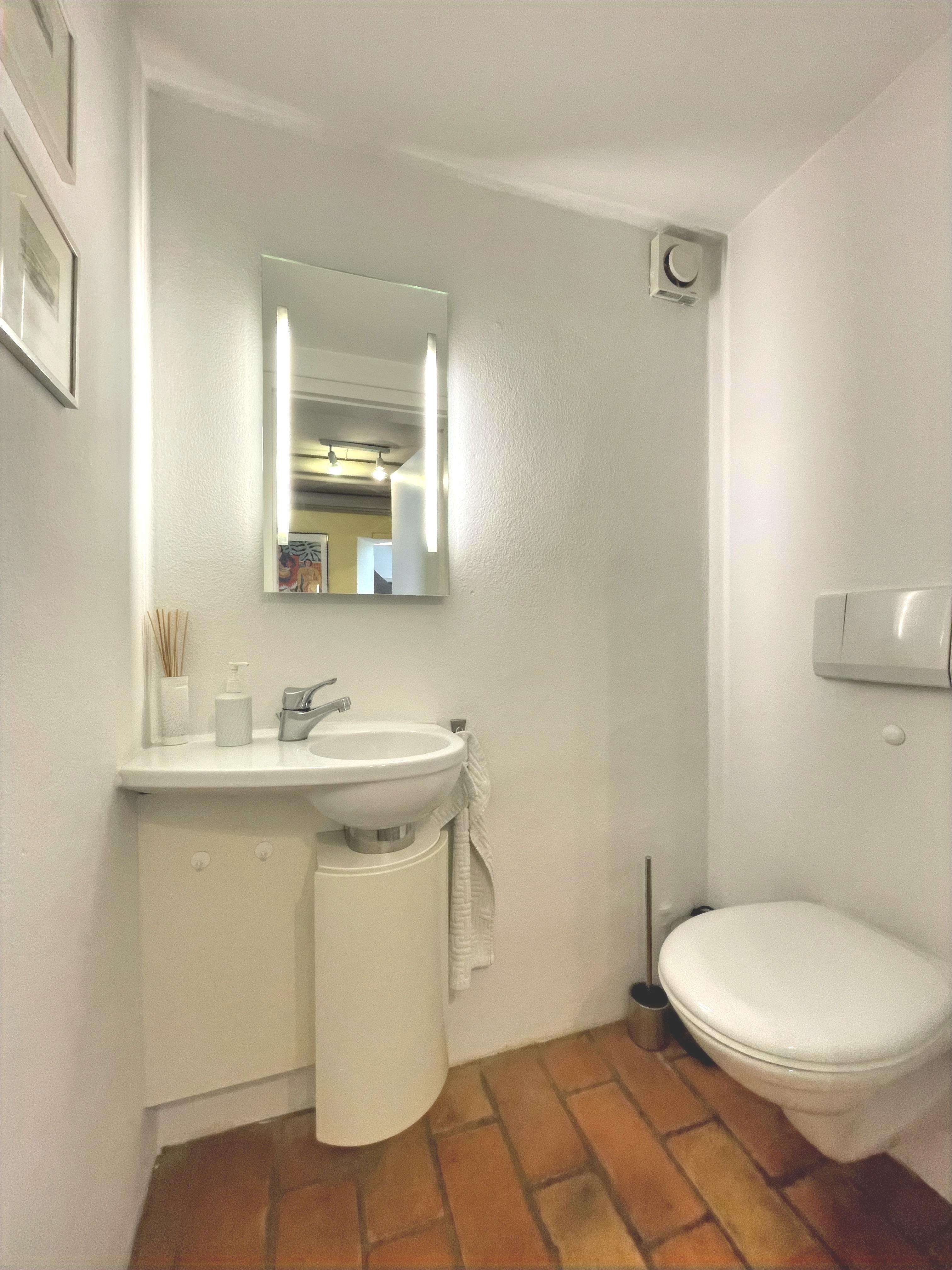 Immobilie in Unterthingau - Seltene Gelegenheit - stilvoll saniertes Bauernhaus mitten im Ostallgäu - Bild 6