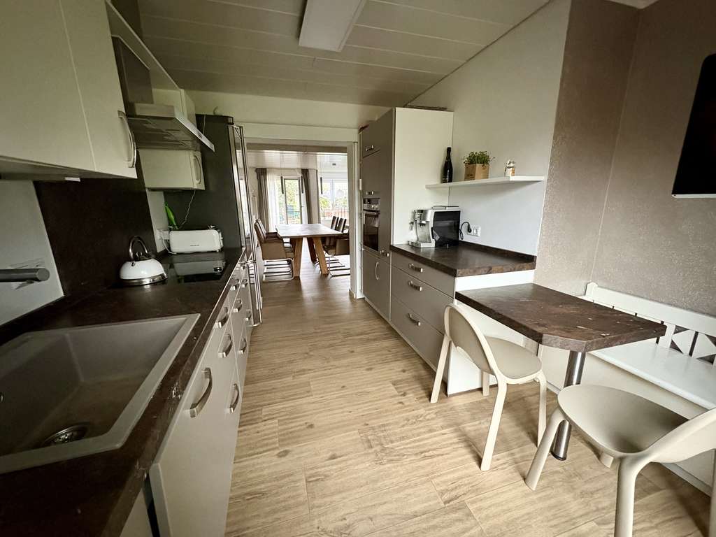 Immobilie in Neuhausen auf den Fildern - Schönes Reihenhaus in exklusiver, ruhiger Lage mit Erbbaurecht - Bild 4