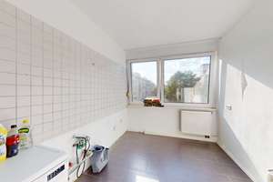 3-Zi.-Wohnung mit Balkon in Karlsruhe-Mühlburg – Die vollständige Adresse der Immobilie erhältst du vom Anbieter., 76185 Mühlburg, Karlsruhe – Vorschaubild 9