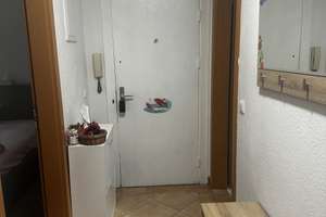 Gemütliche 2,5‑Zimmer‑Erdgeschosswohnung mit Terrasse, voll möbliert und Garage – Die vollständige Adresse der Immobilie erhältst du vom Anbieter., 22143 Rahlstedt, Hamburg – Vorschaubild 2
