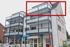 Wohnen mit Charakter: 3-Zimmer-Dachgeschosswohnung in Leverkusen