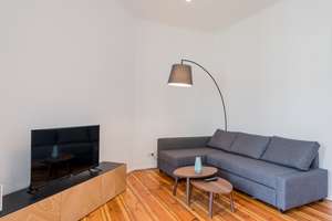 Charming One-Bedroom Apartment in a Classic Berlin Altbau – Quiet Rear Building Location – Die vollständige Adresse der Immobilie erhältst du vom Anbieter., 10997 Kreuzberg, Berlin – Vorschaubild 3