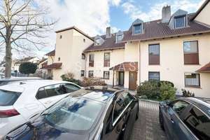 Modernisierte 3-Zimmer-Maisonette auf drei Ebenen mit Privatgarten, Balkon & eigener Garage – Die vollständige Adresse der Immobilie erhältst du vom Anbieter., 90455 Kornburg, Worzeldorf, Nürnberg – Vorschaubild 2