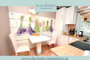 Schöne, modernisierte Erdgeschoss-Wohnung mit Einbauküche + Balkon... – Wolfsburg – Vorschaubild 1