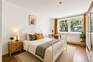 Bezugsfreie 3/4 Zi.-Wohnung mit Balkon zwischen Tiergarten & Kudamm – Die vollständige Adresse der Immobilie erhältst du vom Anbieter., 10787 Tiergarten, Berlin – Vorschaubild 6