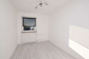 Modernisierte 4-Zimmer-Wohnung in Wolfsburg-Fallersleben! – Die vollständige Adresse der Immobilie erhältst du vom Anbieter., 38442 Fallersleben, Wolfsburg – Vorschaubild 10