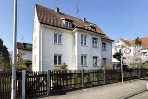 Investieren in zentraler Lage von Mainz-Kastel: Freistehendes 6 Familienhaus mit Süd-West-Gart – Die vollständige Adresse der Immobilie erhältst du vom Anbieter., 55252 Mainz-Kastel, Wiesbaden – Vorschaubild 2