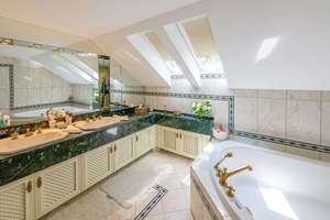 Repräsentative Villa auf Traumgrundstück in der Villenkolonie Eberstadt, Darmstadt – Die vollständige Adresse der Immobilie erhältst du vom Anbieter., 64297 Eberstadt, Darmstadt – Vorschaubild 18