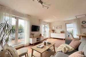 Großzügige Maisonettewohnung mit zwei Bädern und weitläufigem Balkon in Lennep – Die vollständige Adresse der Immobilie erhältst du vom Anbieter., 42897 Lennep Nord, Remscheid – Vorschaubild 3