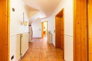 133 m² Familienglück: Einfamilienhaus mit Garten, Hof & Garage – Die vollständige Adresse der Immobilie erhältst du vom Anbieter., 56656 Brohl-Lützing – Vorschaubild 3