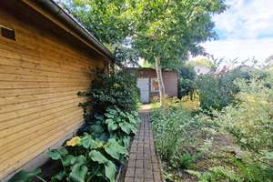 Großzügiges EFH mit vermieteter Einliegerwohnung – Wintergarten, Südterrasse & grünem Grundstück – Die vollständige Adresse der Immobilie erhältst du vom Anbieter., 25774 Krempel – Vorschaubild 6