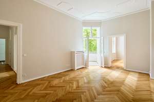 Frisch sanierte 3-Zimmer-Altbauwohnung mit Südbalkon in Top-Lage nahe Ludwigkirchplatz – Die vollständige Adresse der Immobilie erhältst du vom Anbieter., 10719 Wilmersdorf, Berlin – Vorschaubild 4
