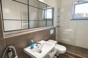 Hochwertig sanierte 3-Zimmer-Wohnung am Westfalenpark mit sonnigem Südwest-Balkon – Die vollständige Adresse der Immobilie erhältst du vom Anbieter., 44141 Westfalendamm, Dortmund – Vorschaubild 3