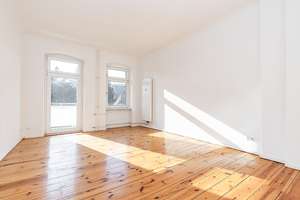 Bezugsfreie 2-Zimmer-Altbauwohnung im ruhigen Hinterhaus mit Balkon – Die vollständige Adresse der Immobilie erhältst du vom Anbieter., 13347 Gesundbrunnen, Berlin – Vorschaubild 1